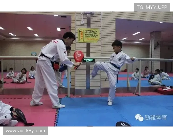 凯发体育手机端：多功能体育娱乐平台让你尽情享受运动乐趣